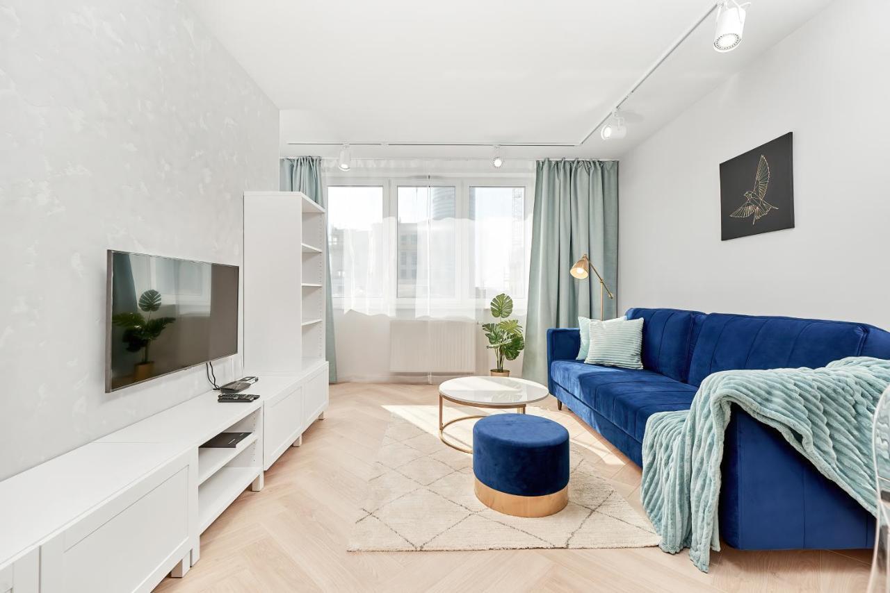 Exclusive Apartments Gwiazdzista With Free Garage Wroclaw By Noclegi Renters Exteriör bild