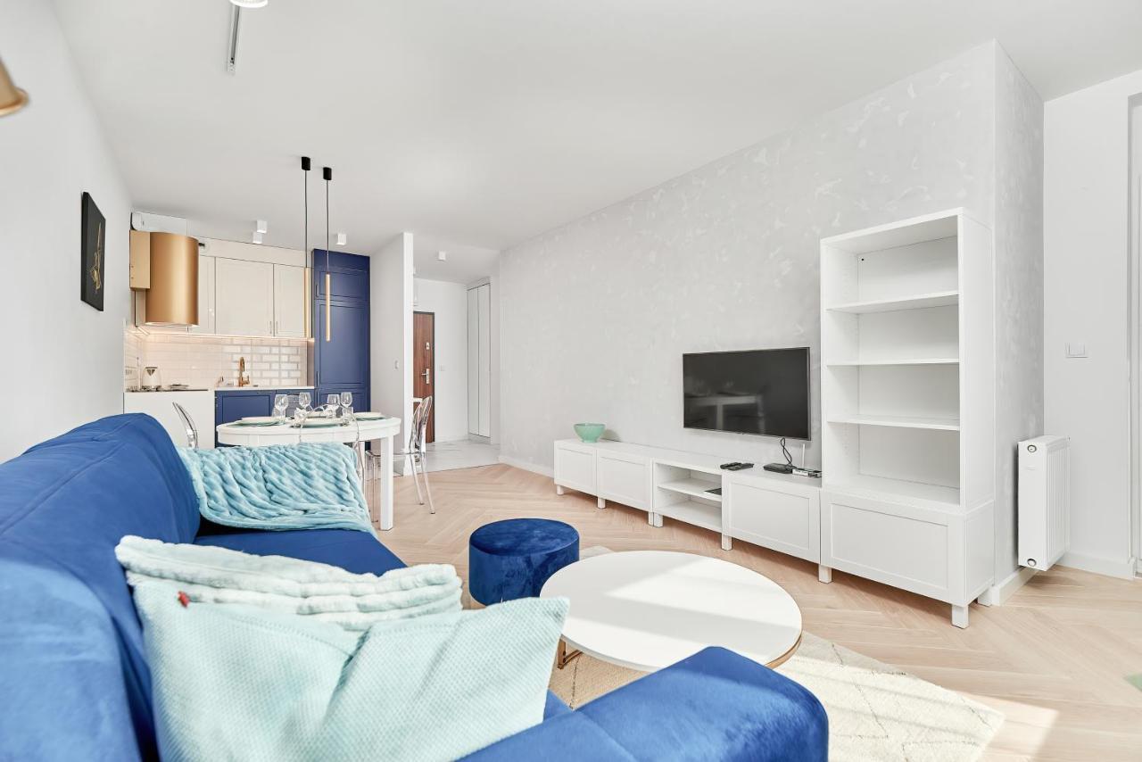 Exclusive Apartments Gwiazdzista With Free Garage Wroclaw By Noclegi Renters Exteriör bild