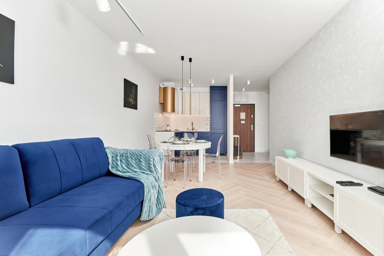 Exclusive Apartments Gwiazdzista With Free Garage Wroclaw By Noclegi Renters Exteriör bild