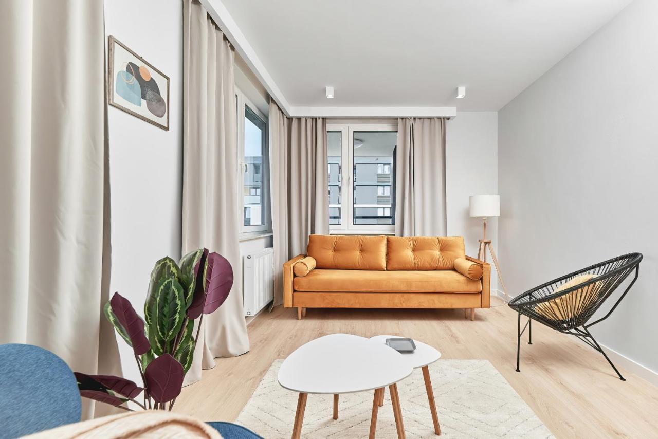 Exclusive Apartments Gwiazdzista With Free Garage Wroclaw By Noclegi Renters Exteriör bild