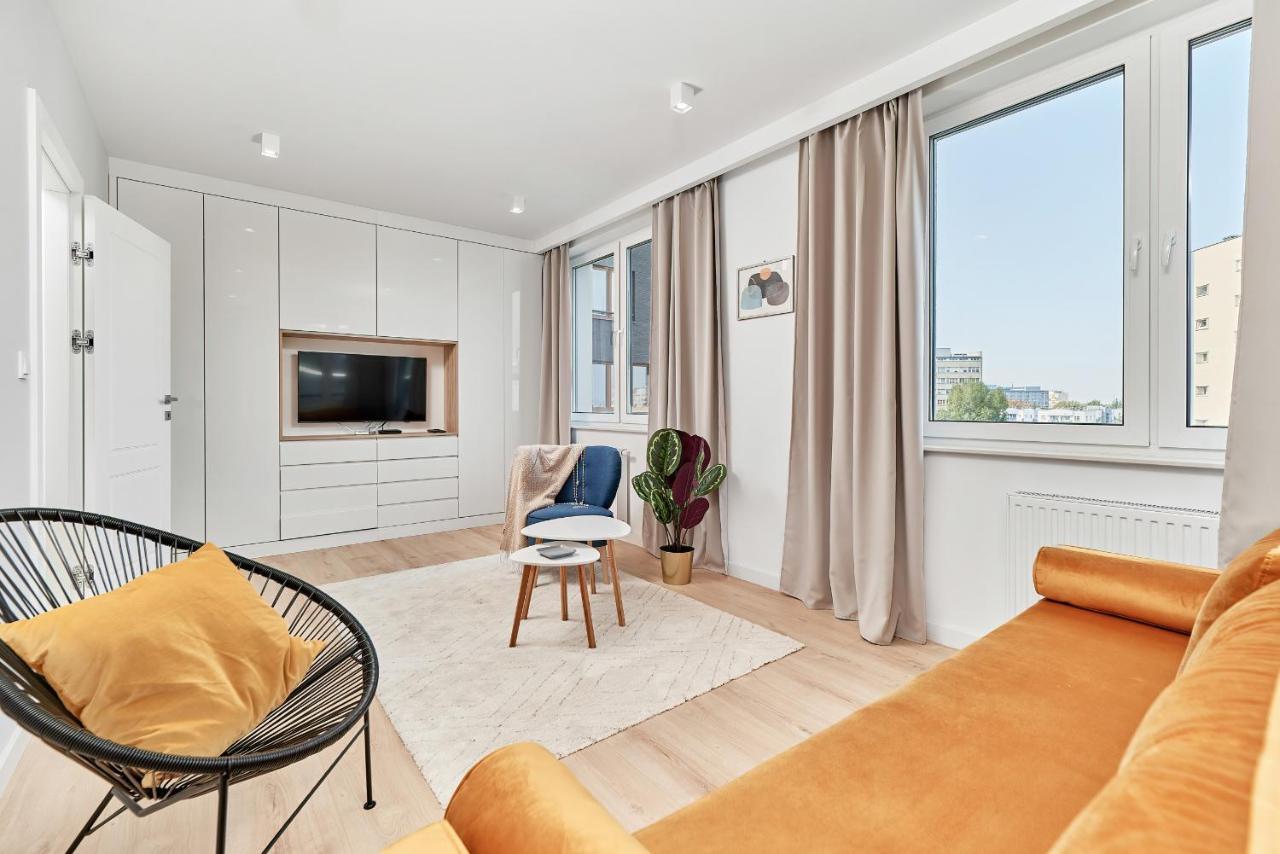 Exclusive Apartments Gwiazdzista With Free Garage Wroclaw By Noclegi Renters Exteriör bild